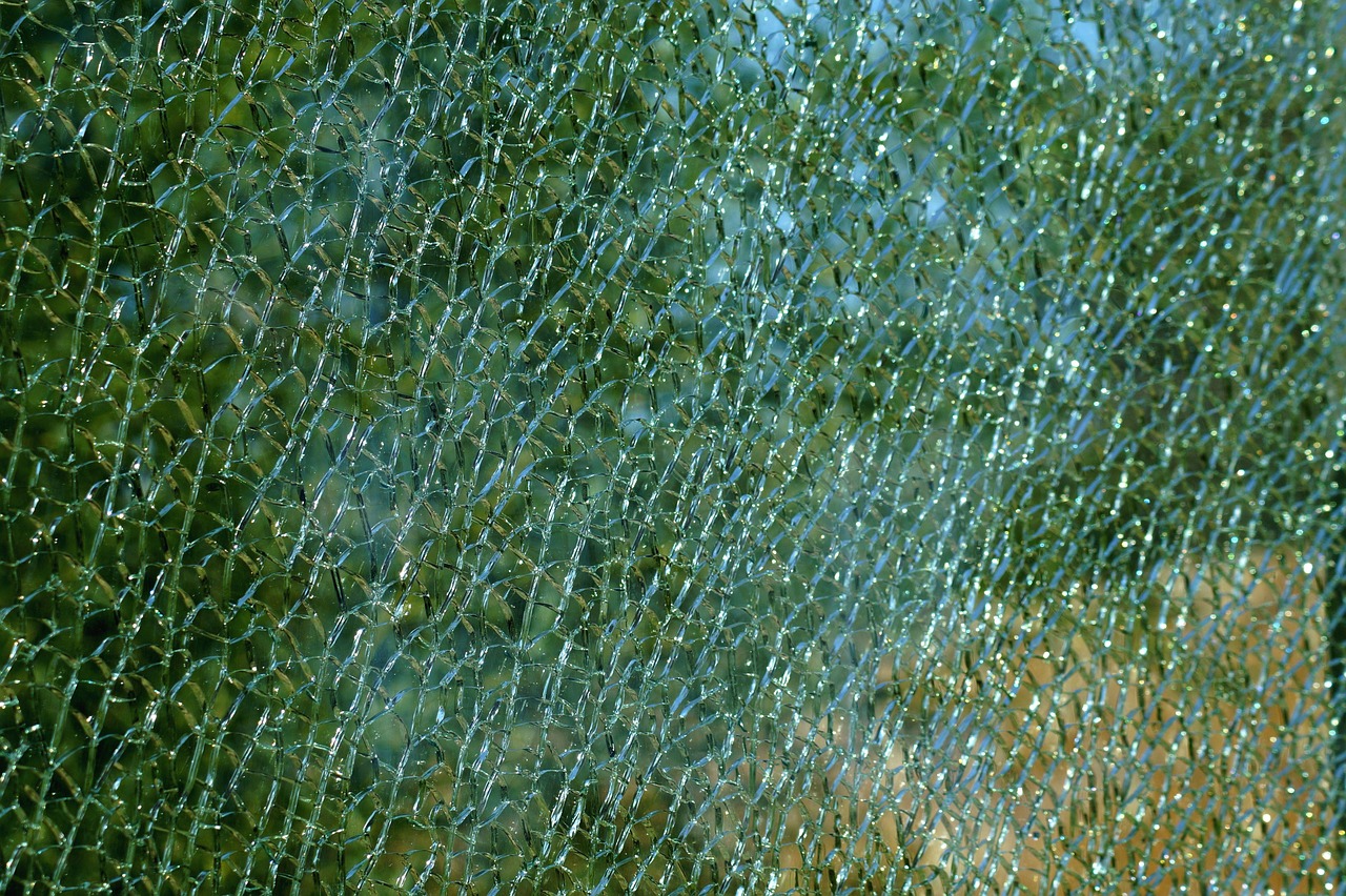 découvrez l'art captivant des mosaïques en verre, une technique intemporelle qui embellit vos espaces intérieurs et extérieurs. apprenez à créer des œuvres uniques avec des morceaux de verre colorés, alliant créativité et harmonie pour transformer chaque mur en une véritable œuvre d'art.